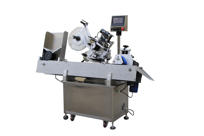 YN-215卧式圆瓶贴标机